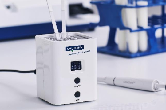 INCUBATEUR pour test MilkSafe 3BTC